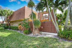 825 Center St #57d, Jupiter, FL 33458, Sold 10/25/16