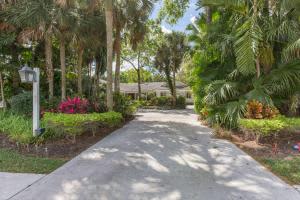 8470 Whispering Oaks Way, Royal Palm Beach, FL 33411, Sold 06/28/16