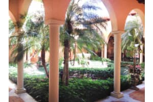 200 Bradley Pl APT 203, Palm Beach, FL 33480, Sold 05/13/16