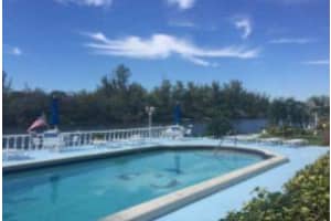401 NE 19th Ave, Deerfield Beach, FL 33441, Sold 05/27/16
