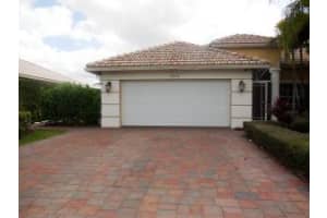10652 Paso Fino Dr, Lake Worth, FL 33449, Sold 05/17/16