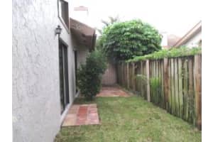 7586 Sierra Dr E, Boca Raton, FL 33433, Sold 05/31/16