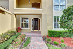 10247 Cypress Lakes Preserve Dr, Lake Worth, FL 33449, Sold 06/13/16