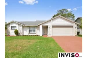 150 Royal Pine Cir W, Royal Palm Beach, FL 33411, Sold 06/03/16