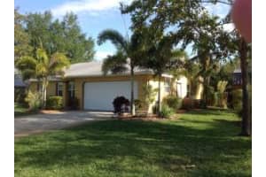 543 23rd St SE, Vero Beach, FL 32962, Sold 06/03/16