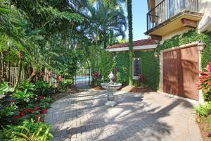 14310 Calypso Ln, Wellington, FL 33414, Sold 04/25/16