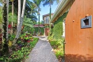 14310 Calypso Ln, Wellington, FL 33414, Sold 04/25/16