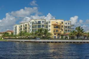 2700 N Federal Hwy, Boynton Beach, FL 33435, Sold 07/29/16