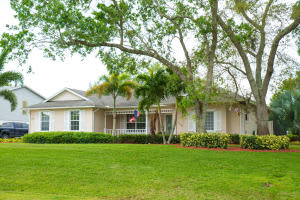 1805 Hazelwood Dr, Fort Pierce, FL 34982, Sold 06/03/16