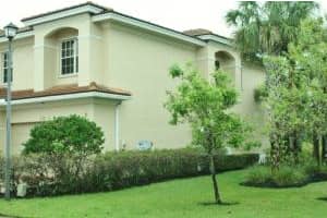 332 SW Otter Run Pl, Stuart, FL 34997, Sold 07/28/16