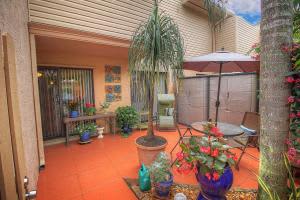 600 Executive Center Dr, West Palm Beach, FL 33401, Sold 05/31/16