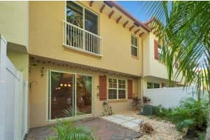 121 E Prive Cir, Delray Beach, FL 33445, Sold 06/24/16