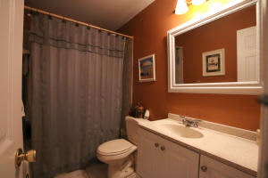 4232 SE Jacaranda St, Stuart, FL 34997, Sold 08/18/16