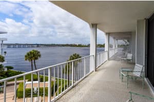 2784 S Ocean Blvd, Palm Beach, FL 33480, Sold 06/13/16