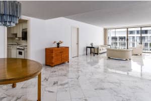 2784 S Ocean Blvd, Palm Beach, FL 33480, Sold 06/13/16