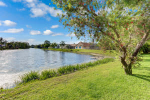 3818 Woods Walk Blvd, Lake Worth, FL 33467, Sold 06/30/16