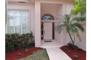 9025 Cypress Hollow Dr, Palm Beach Gardens, FL 33418, Sold 06/03/16