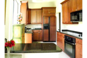 165 Sherwood Forest Dr, Delray Beach, FL 33445, Sold 09/07/16