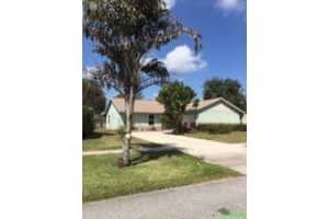 5130 Woodstone Cir E, Lake Worth, FL 33463, Sold 10/14/16