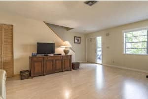 853 NW 47th St, Pompano Beach, FL 33064, Sold 06/13/16