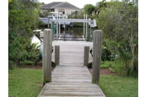 660 SW Yacht Basin Way, Stuart, FL 34997, Sold 12/28/16
