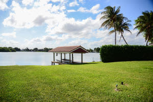 22 NW 24th Ct, Delray Beach, FL 33444, Sold 10/21/16