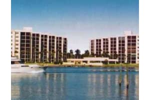 19800 Sandpointe Bay Dr, Tequesta, FL 33469, Sold 10/17/16
