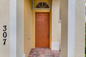 6421 Bella Cir, Boynton Beach, FL 33437, Sold 08/19/16