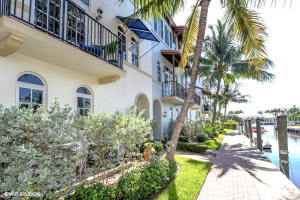 842 Virginia Gardens Dr, Boynton Beach, FL 33435, Sold 10/05/16