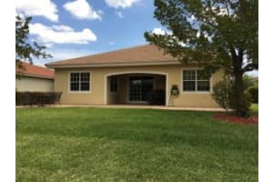6752 Osage Cir, Greenacres, FL 33413, Sold 07/18/16