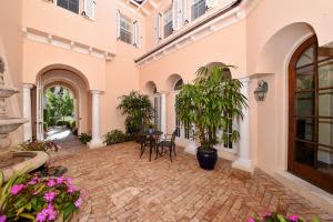 790 Andrews Ave, Delray Beach, FL 33483, Sold 07/05/16