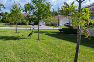 9285 Silent Oak Cir, Royal Palm Beach, FL 33411, Sold 06/13/16
