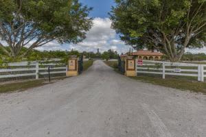 3322 Hanover Cir, Loxahatchee, FL 33470, Sold 10/20/16
