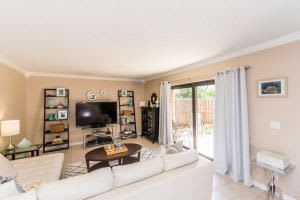 2397 Waterside Dr, Lake Worth, FL 33461, Sold 06/03/16