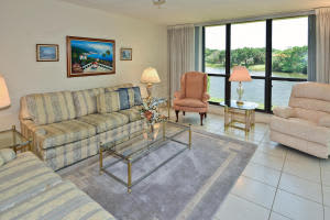 5188 Woodland Lakes Dr, Palm Beach Gardens, FL 33418, Sold 05/25/16