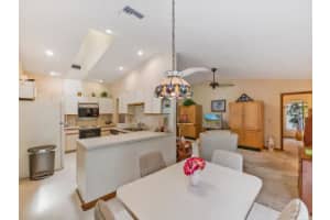 1021 Shady Lakes Cir, Palm Beach Gardens, FL 33418, Sold 11/02/16