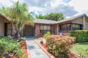 11340 NW 45th St, Coral Springs, FL 33065, Sold 06/21/16