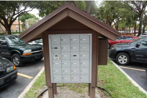 917 Sandtree Dr, Palm Beach Gardens, FL 33403, Sold 06/24/16