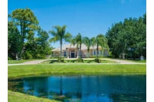 61 Blue Island St, Sebastian, FL 32958, Sold 11/01/16