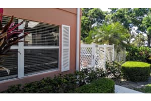 1910 Hartford Ct, West Palm Beach, FL 33409, Sold 06/17/16