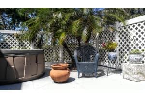 1910 Hartford Ct, West Palm Beach, FL 33409, Sold 06/17/16
