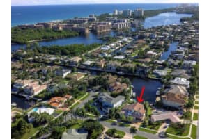 700 NE 34th St, Boca Raton, FL 33431, Sold 09/06/16