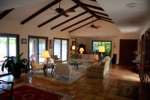 10338 SE Banyan Way, Tequesta, FL 33469, Sold 08/05/16