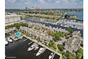 27 Portside Dr, Fort Lauderdale, FL 33316, Sold 05/31/17