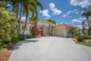 4450 Danielson Dr, Lake Worth, FL 33467, Sold 06/14/16
