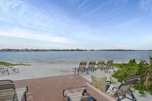 920 Via Villagio, Hypoluxo, FL 33462, Sold 06/01/17