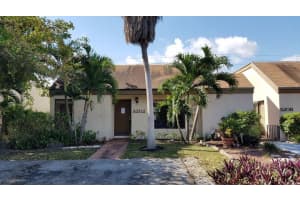 5202 Nutmeg Dr, Palm Beach Gardens, FL 33418, Sold 07/29/16