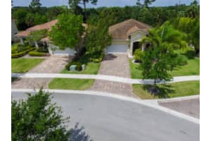 6835 Osage Cir, Greenacres, FL 33413, Sold 08/11/16