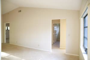 10855 Greentrail Dr S, Boynton Beach, FL 33436, Sold 04/21/17