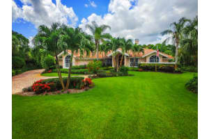 330 SE St Lucie Blvd, Stuart, FL 34996, Sold 09/14/16